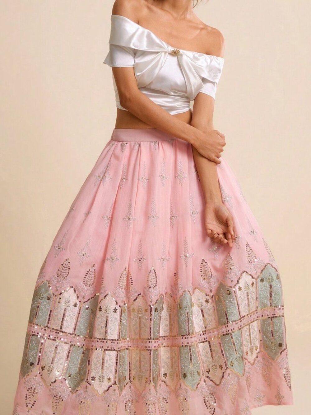 Pink Elegant Women's Chiffon Maxi Skirt With Bead And Thread Embroidery - Picture 4 of 6